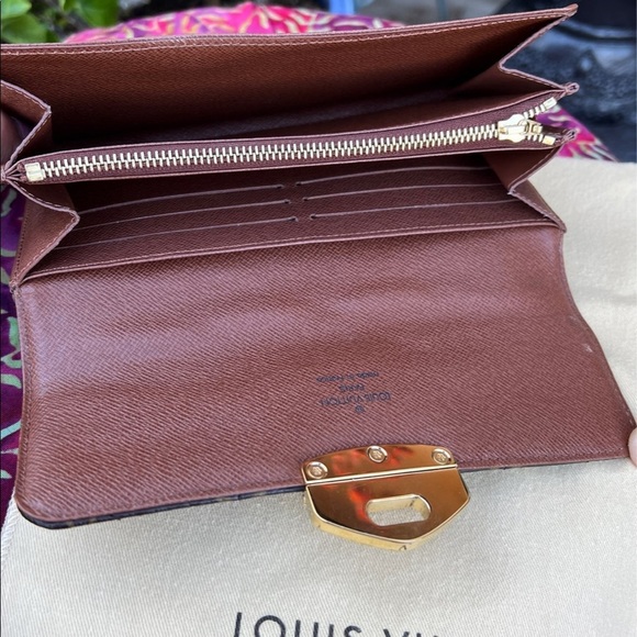 Louis Vuitton Quilted Etoile Monogram Wallet - Picture 7 of 13